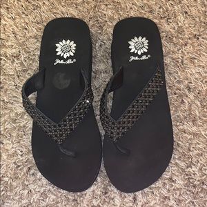 High heeled flip flops